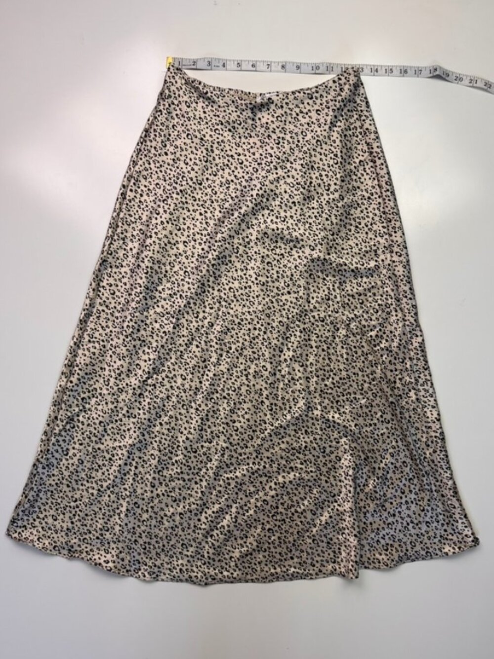 Blue Jasmine Cheetah Print Satin Midi Skirt